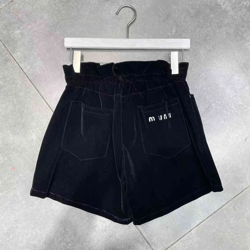 Spring New Back Pocket Letter Old Bud Taille Decoratie Veelzijdige Fluwelen Casual Wide Pent Shorts