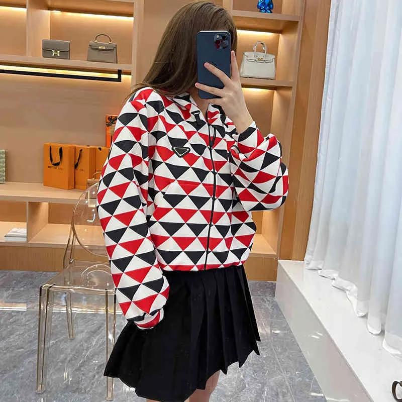 2022 spring and summer new Plaid triangular Hooded Coat women's casual top