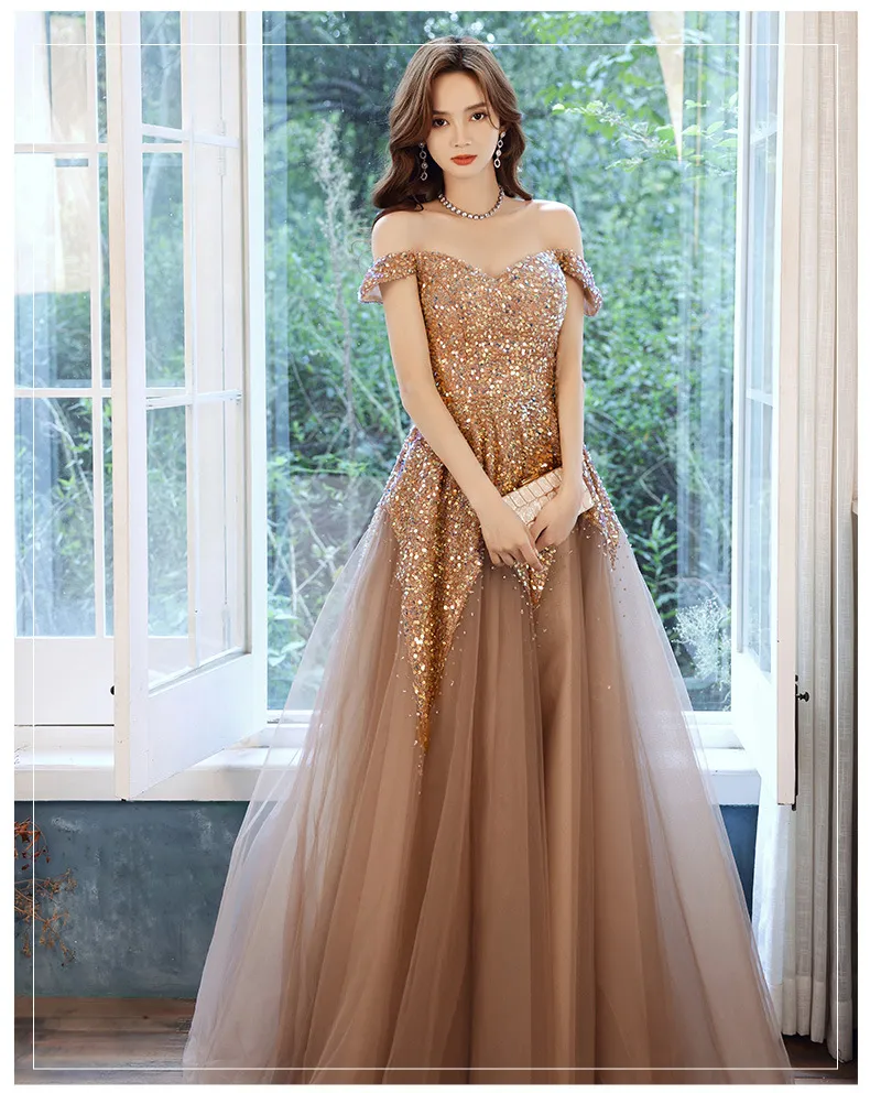 2023 Luksusowe złote sukienki wieczorowe koronkowe kryształowe koraliki sequin zamiatanie z ramion formalne suknie na konkursie ślubne