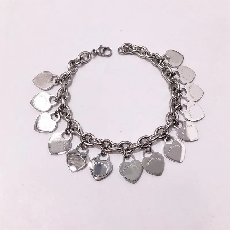 Charm Bracelets Fashion Titanium Stahl Herz Brazelet t Buchstaben 14 hängende Rohöl für Frauen Party Schmuckschriften Braceletscharm Inte22 245i