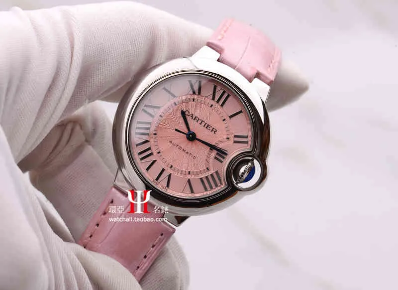 Luxury Wristwatch C présente le bracelet de luxe Men de la poignet de luxe Men de Noël chariot de Noël Fashion Womens Blue Balloon 33 mm Mécanique Quartz H8QY YDN2