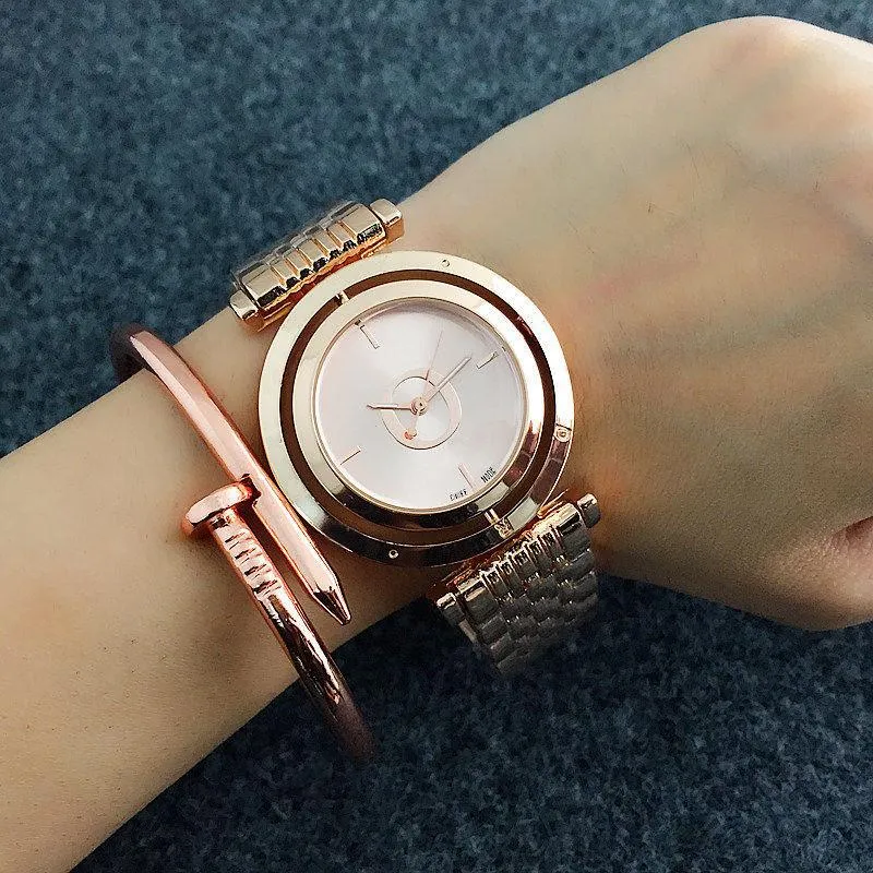 Marca de moda relógios feminino senhoras menina cristal grandes letras girar estilo dial metal banda aço quartzo relógio pulso designer presente hi219p