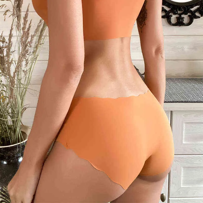 Seamless Underwear Silk Women Solid Color Briefs Lady Ruffle Underwear Girls Briefs Invisible Panty Sexy Lingerie L220801