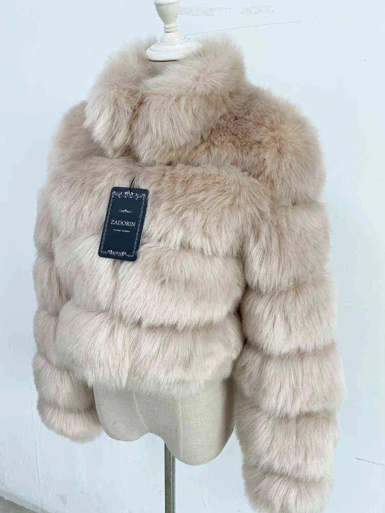 ZADORIN New Fashion Short Winter Faux Fur Coat Donna Luxury Stand collo di pelliccia spessa calda giacca di pelliccia Faux Fur ritagliata Top T220716