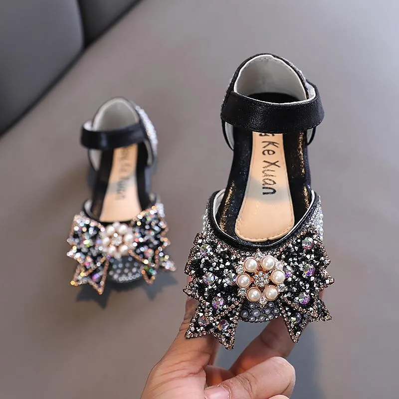 Sandals 2022 Girls Princess Shoes Kids Childrens Pearl Bow Rhinestones Dance Wedding Performance Spring Summer