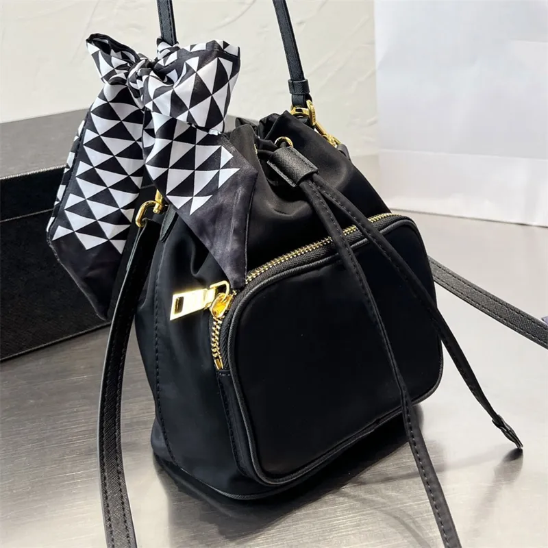 Duet Re-nylon Shoulder Bag Zipper Pocket Metal Hardware Bucket Bag Drawstring Closure Handbag225e