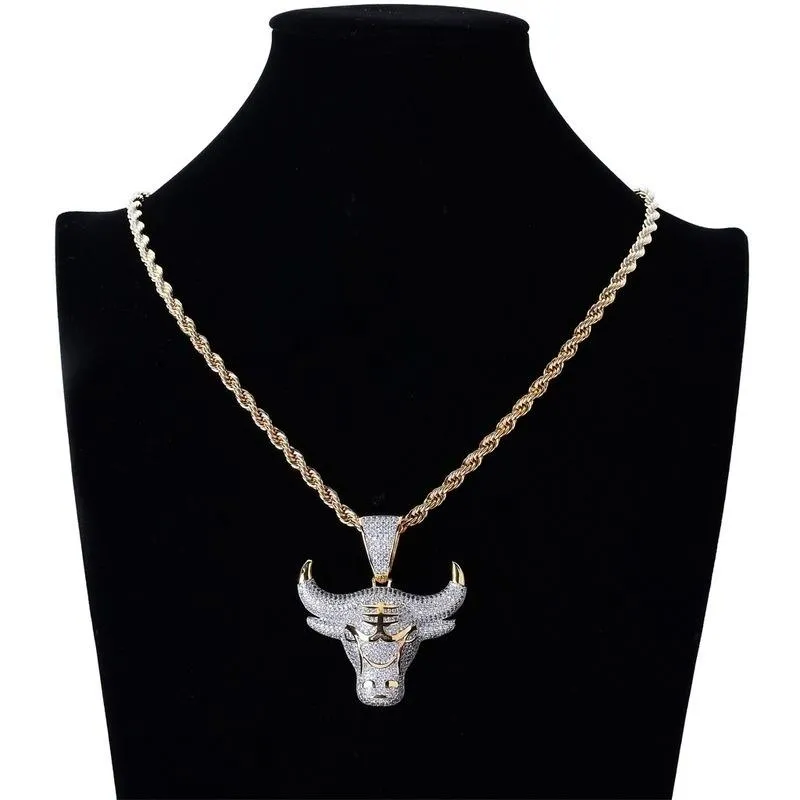 Collane a ciondolo Hip Hop Out Zircon Animal Bull Head Collana uomini Punk Rock Punk Rock Gioielli GiftPendant Necklacespenda251A