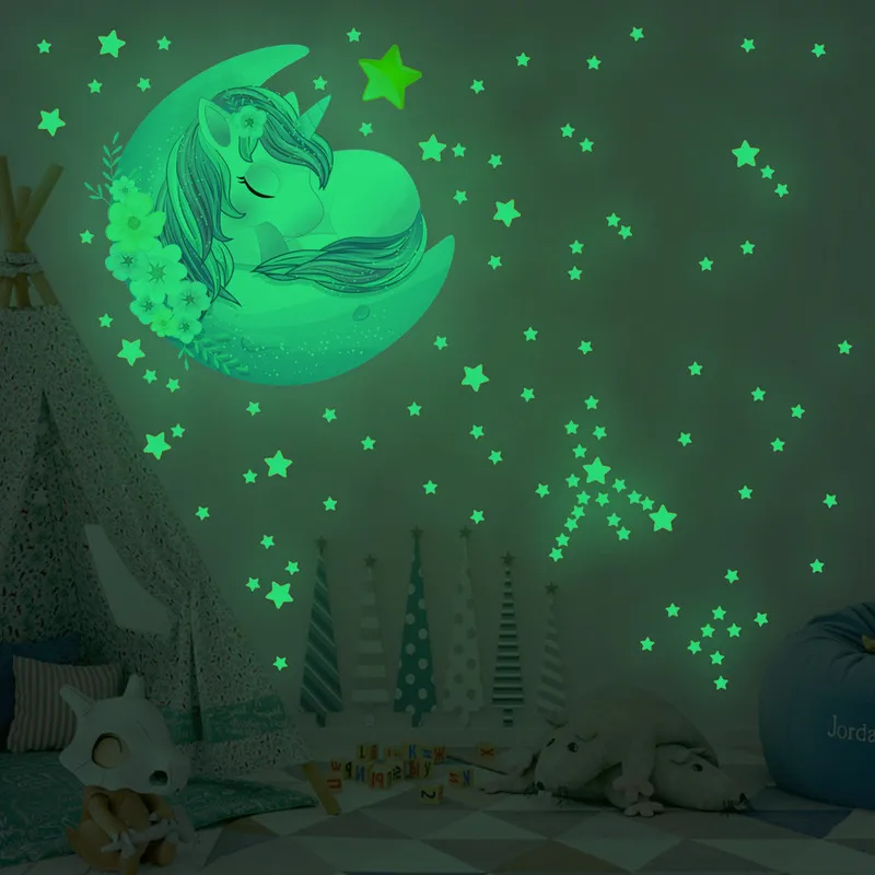 Yıldızlar Unicorn Luminous Stickers Çok renkli Floresan Çıkartmaları Koyu Duvar Çıkarmalarında Çocuk Odaları Yatak Odası Ev Dekor