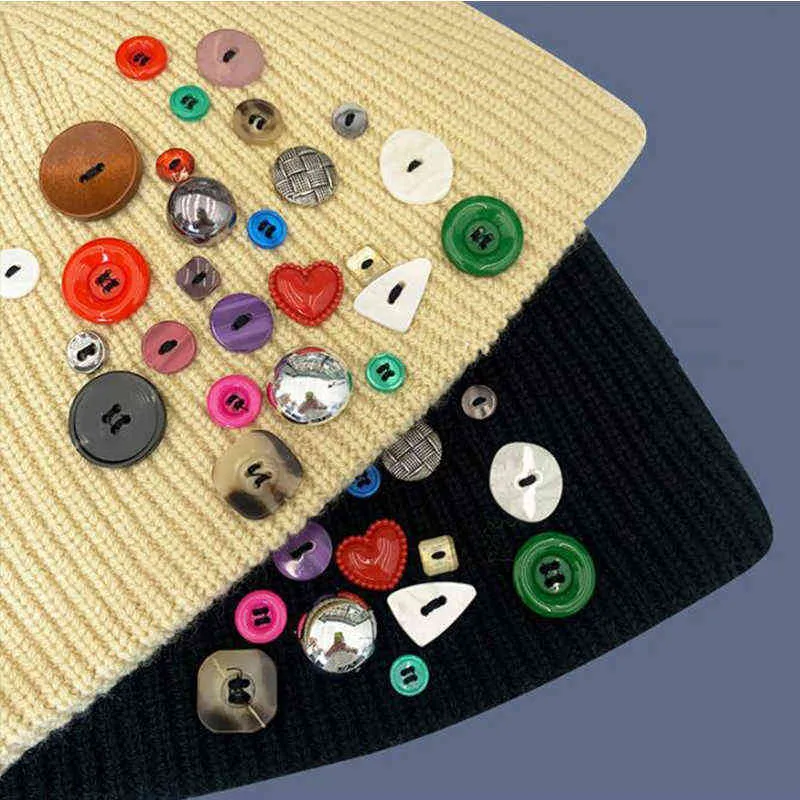 Beanie/Skull Caps Ball Caps Novelty Buttons Beanies Female Funky Hat Winter Warm T220823