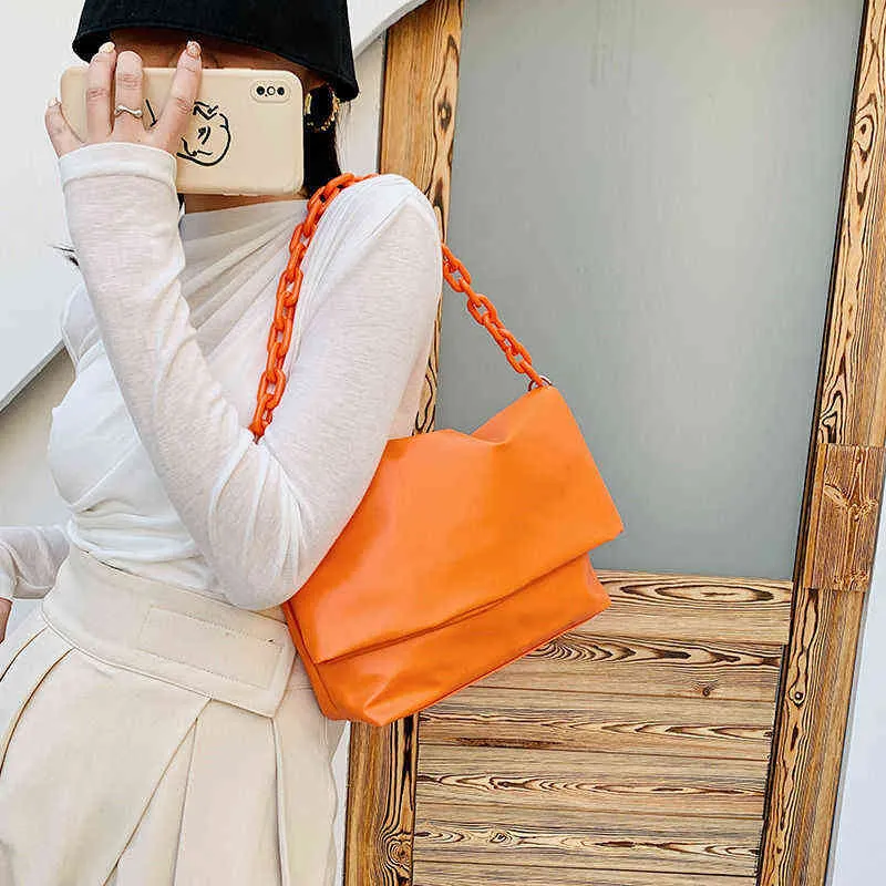 Summer Women Trendy Large-capacity Tote Bags Ladies New Style Acrylic Chain Handbag Orange Shoulder Bags Soft Leather Pink Pouch G220506