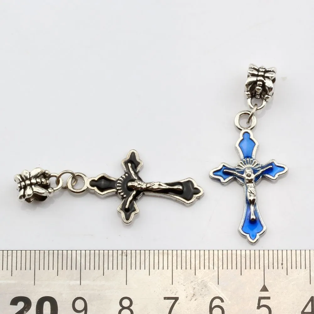 100st Emalj Jesus Cross Crucifix Charm Pendants Christian Symbol Alloy Dangle Pärla för smycken Making Necklace Findings198s