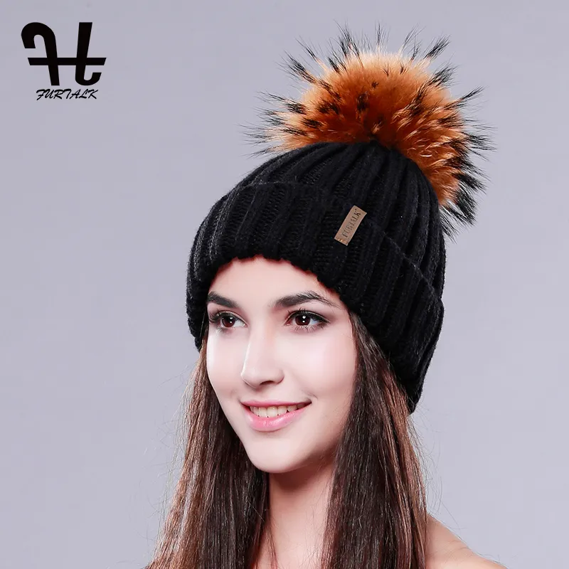 Whole- Furtalk tricoté véritable chapeau de fourrure 100% vraie fourrure de raton laveur Pom Pom chapeau hiver femmes chapeau bonnet pour femmes 258S