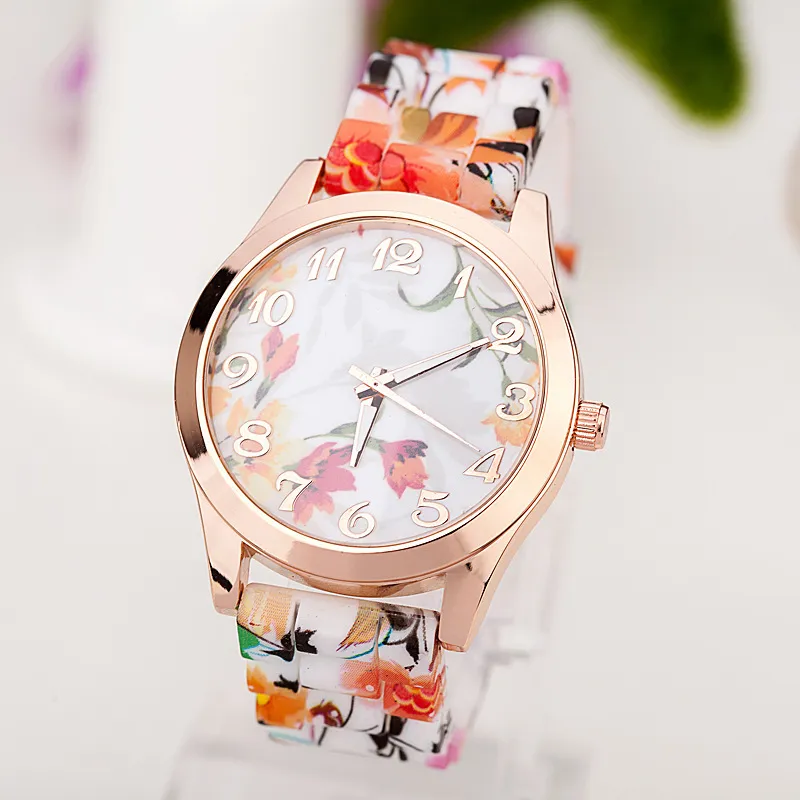 Hela nya Fashion Quartz Watch Rose Flower Print Silicone Watches Floral Jelly Sports Watches For Women Men Girls Pink Who225Z