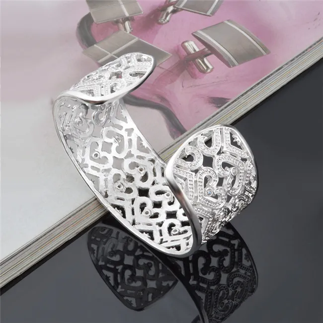 أعلى جودة 925 الفضة الاسترليني على شكل قلب أساور مع الزركون الأزياء والمجوهرات هدية عيد الحب الشحن المجاني
