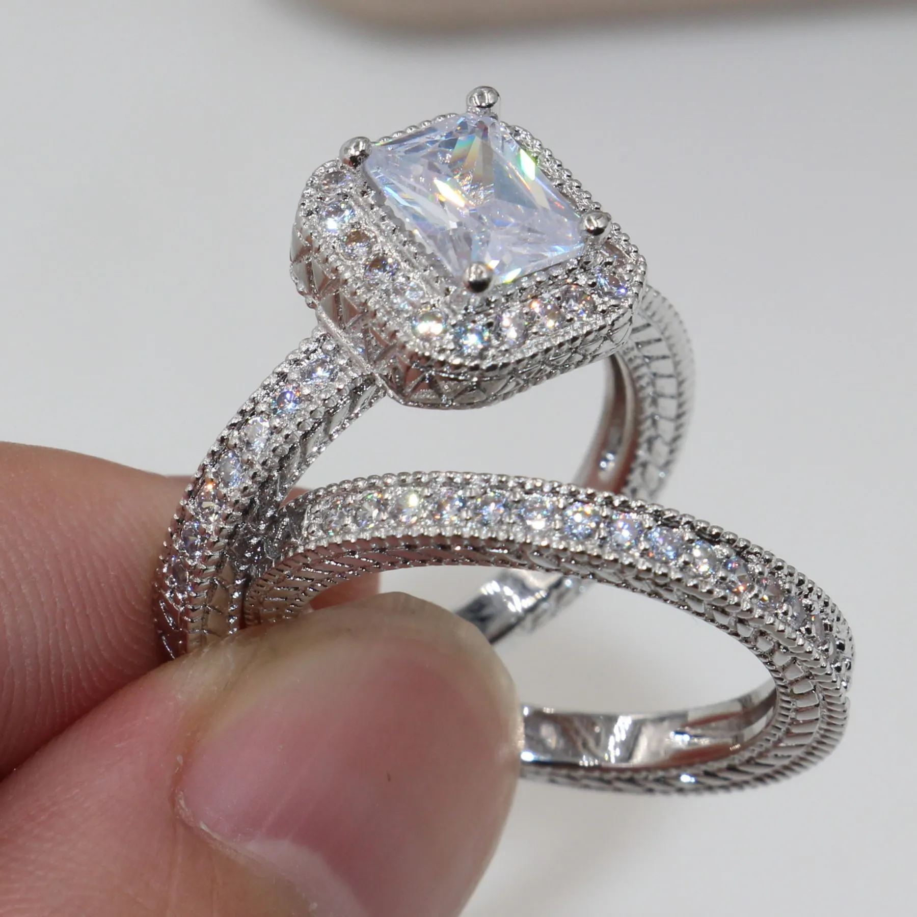 Gioielli vintage amanti di gioielli 3ct topazio bianco 10kt bianco oro pieno simulato Diamond Women Wedding Band Ring Set di dimensioni 5-10298a