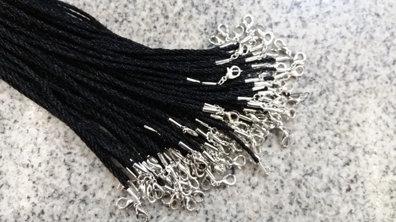 100st Black Satin Silk Necklace Cord 2 0mm 18 '' 20 '' 22 '' 24 '' med 2 '' Extensi190J