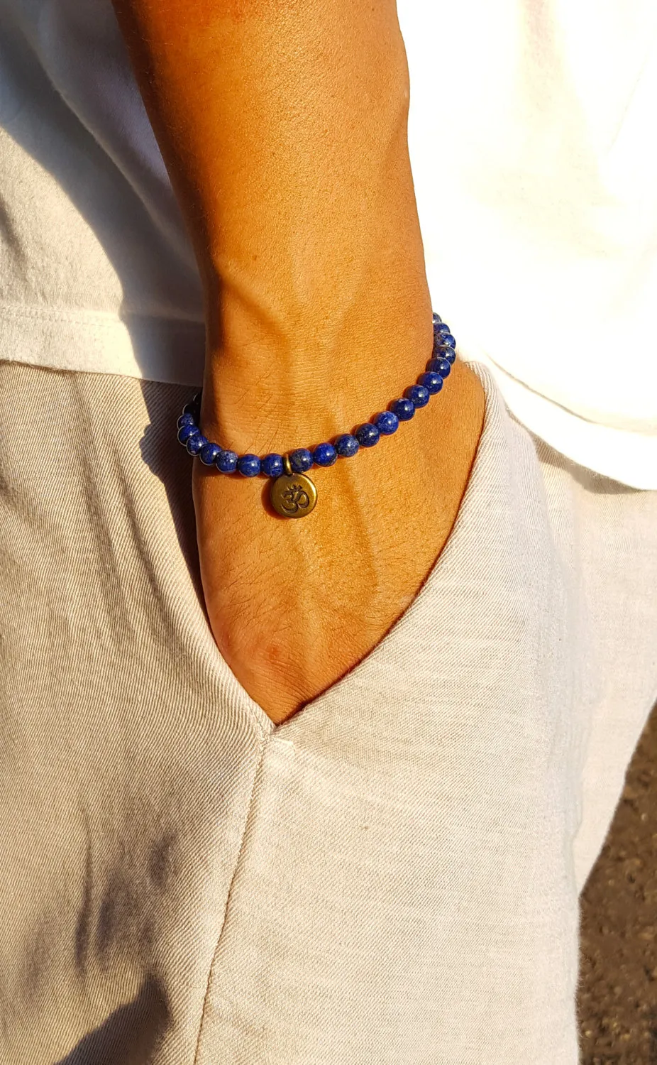 SN1106 Hela handgjorda pärlstrån 6mm Lapis Lazuli Natural Stone Pärlor Antik mässing Ohm Lotus Buddha Charm Armband336Q
