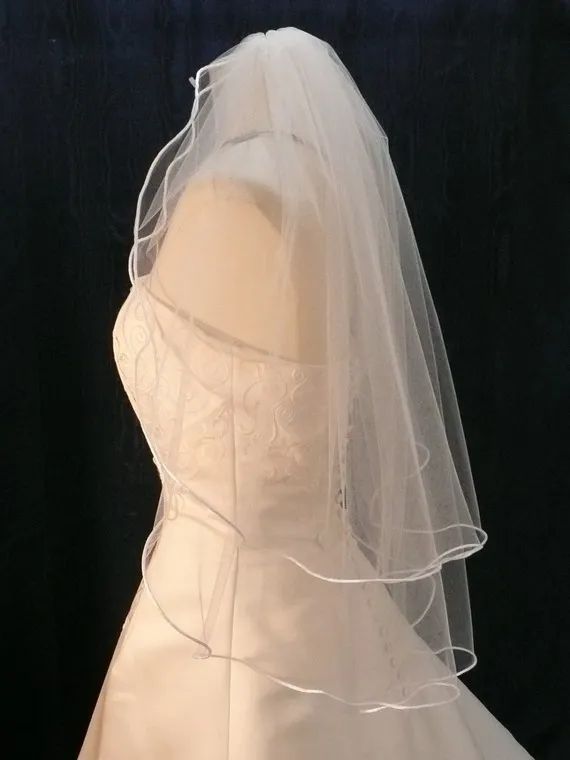 Best Sale Whtie Ivory Wedding Veil Champagne Elbow Length Ribbon Edge Bridal Veil With comb 235A