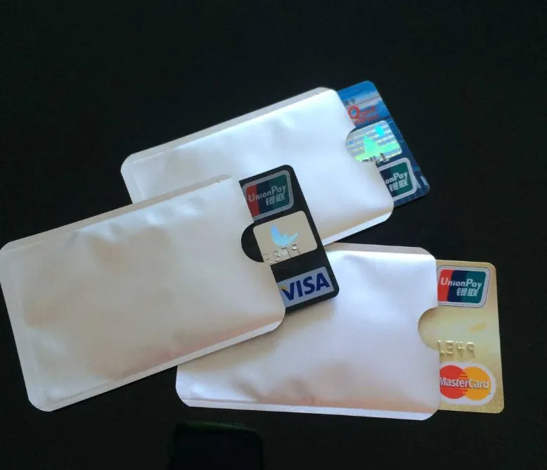 100 stcs creditcardbeschermer beveiligde mouwen RFID blokkerende ID -houder folie schild populair259w