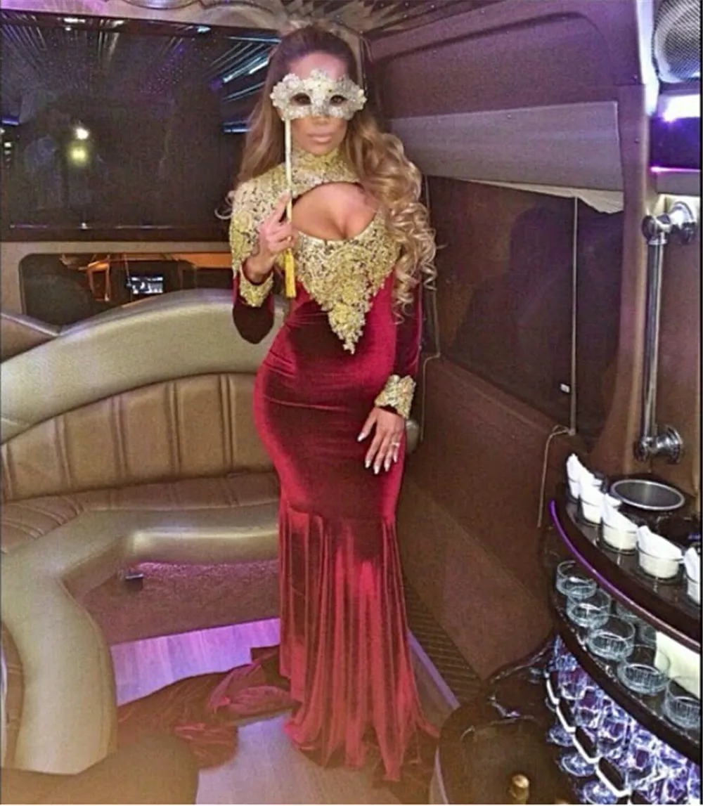 Stunning Long Sleeve Golden Appliques Evening Dresses 2019 Mermaid With Train Velvet Open Back Prom Dress vestidos curtos