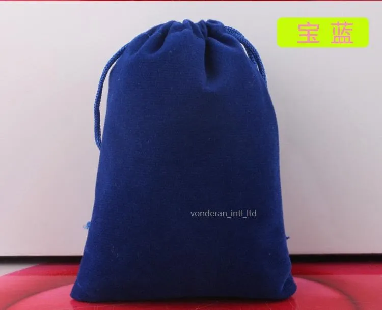 15 20 cm 6 8 pollici Borsa in velluto con coulisse Borsa regalo Porta bomboniere Borse telefono floccate Sacchetti gioielli 100 pezzi Whole264S