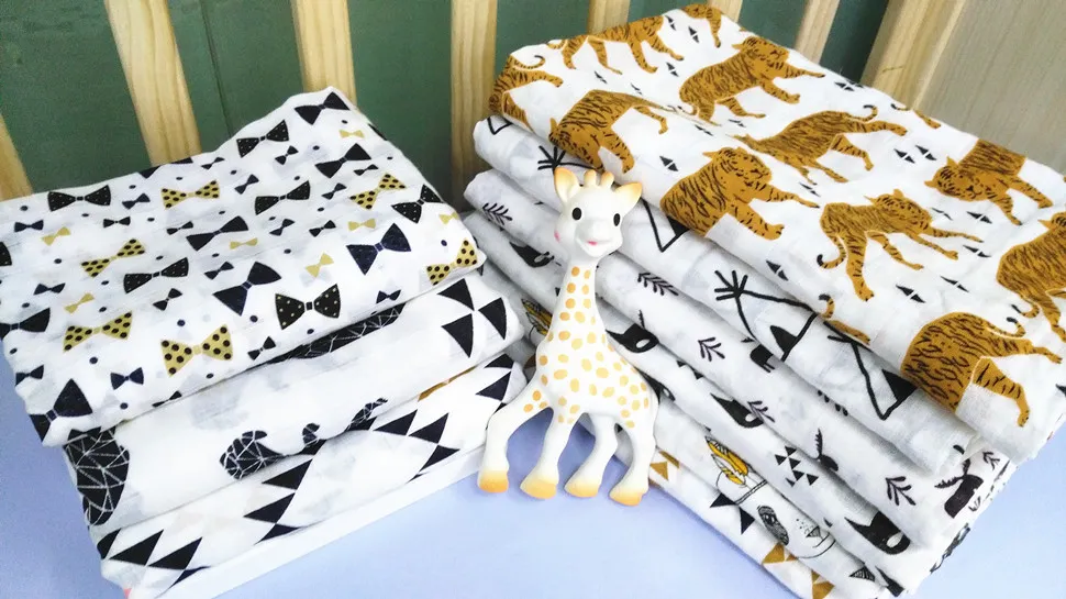 Più nuovo 2020 Baby Cotton Muslin Swaddle Wrap 18 Stili con scatola Cartoon Panda Fox Stampa coperta neonato Swaddle Towel 120x120cm