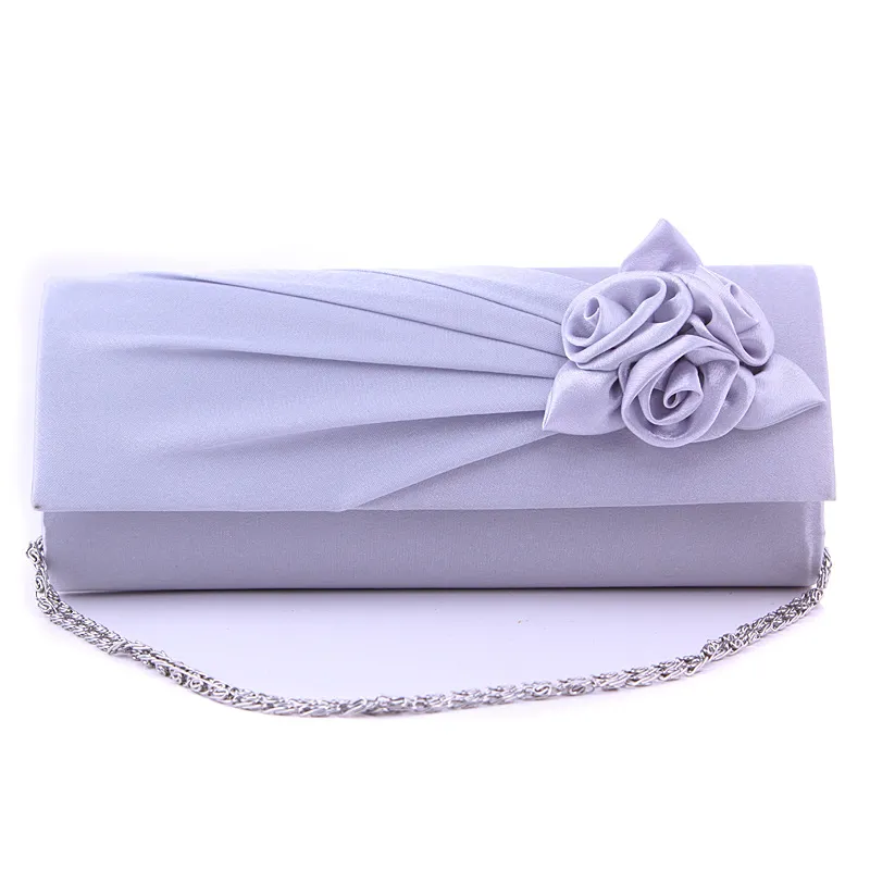 Kvinnor Satin Bridesmaid Wedding Bag Rose Flower Ruched Clutch Purse Banket Party Evening Handväskor med Chain253S