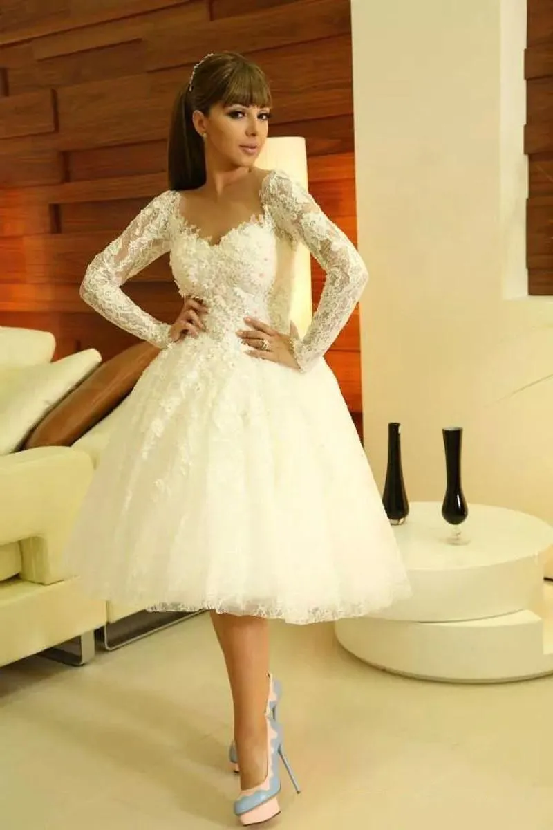 Gorgeous Lace Long Sleeve Short Wedding Dresses 2017 Spring Summer Knee Length Bridal Gowns Ball Gown Custom Made Wedding Dresses