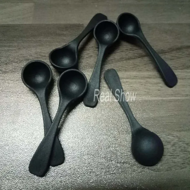 Strumenti di misurazione cucchiaio bianco o nero 0 5 g misurini di plastica interi in Cina 100 pezzi lotto cucchiai di polvere 216 g