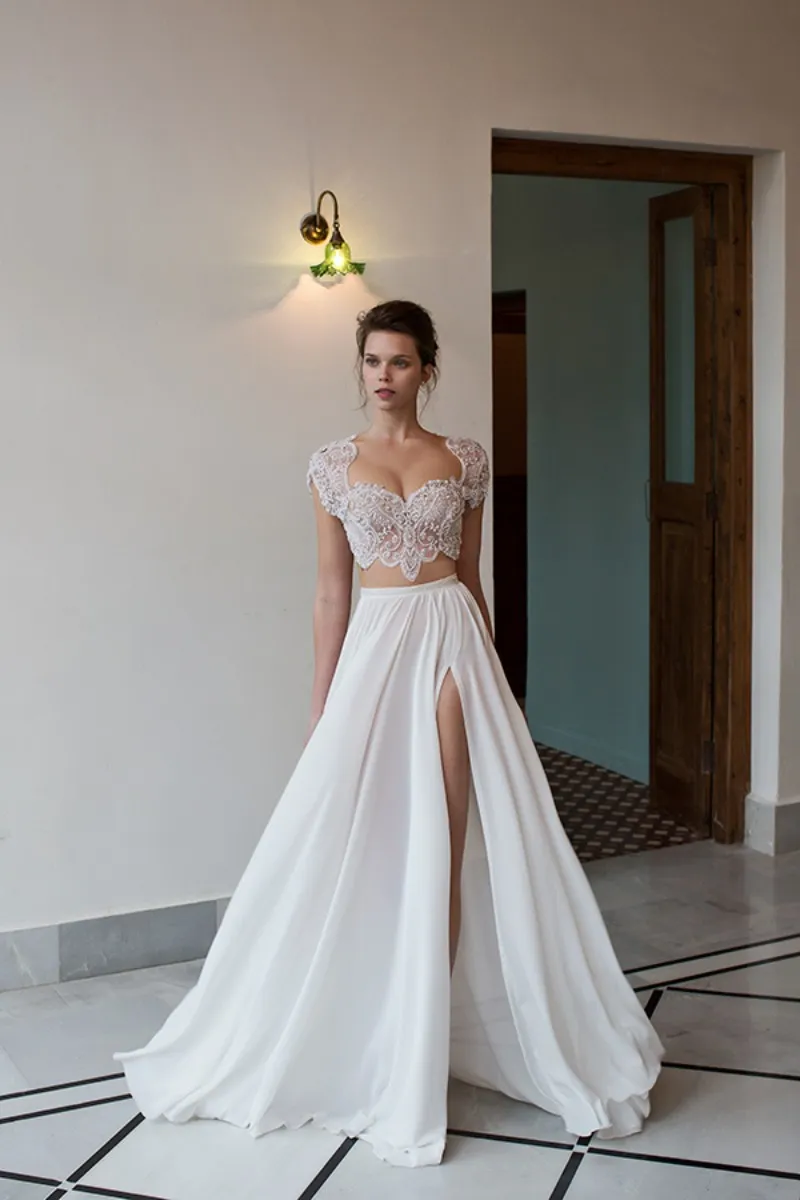 2018 Riki Dalal Two Pieces Beach Wedding Dresses Bead High Side Split Lace Applique Short Sleeves Bridal Gowns Vintage Chiffon Wedding Dress