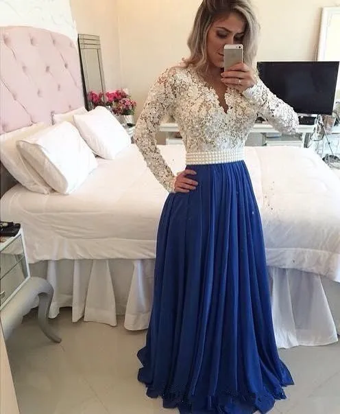 Long Sleeves Lace Pearls Chiffon Prom Dresses V Neck A Line White and Blue Evening Gown