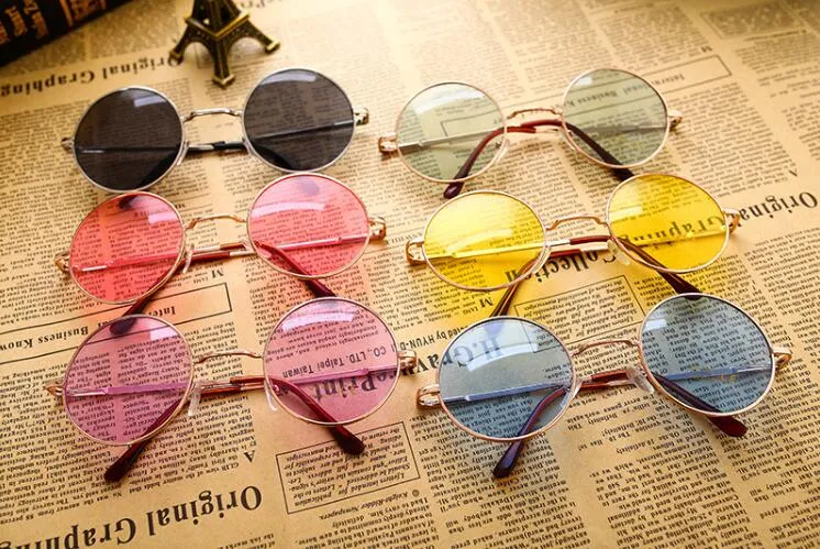 Ny Brand Designer Classic Round Solglasögon Män Kvinnor Vintage Candy Color Sun Glasses 10st 168A