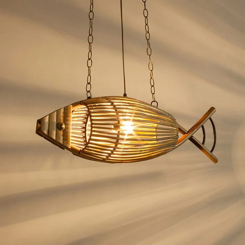 Lampada a sospensione a forma di pesce in legno di bambù Originalità Sala da pranzo Lampada a sospensione Retro Ristorante rurale Caffetteria Bar Apparecchi di illuminazione Personalità 204d