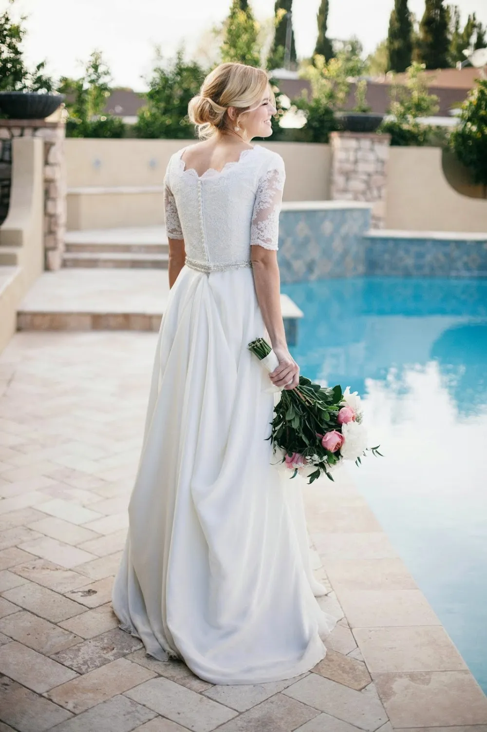 Modest Wedding Dresses With Half Sleeve Beading Sash A-line Beach Informal Elegant Reception Bridal Gowns Lace Chiffon Robe de mariee