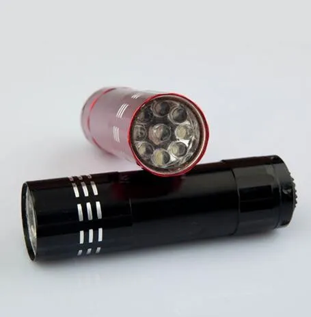Mini 9 LED Lámpara de curado de gel UV sin batería Portabilidad Secadora de uñas LED Linterna Detector de moneda aleación de aluminio KD