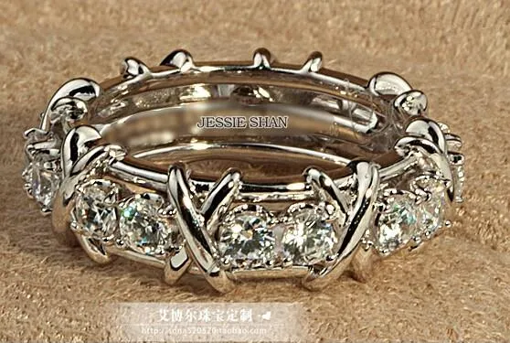 T Merk X Vorm SONA Synthetische Diamanten Stallone Ring Hart en Pijlen Verloving of Bruiloft Echte Sterling Zilver Platina Plate301S