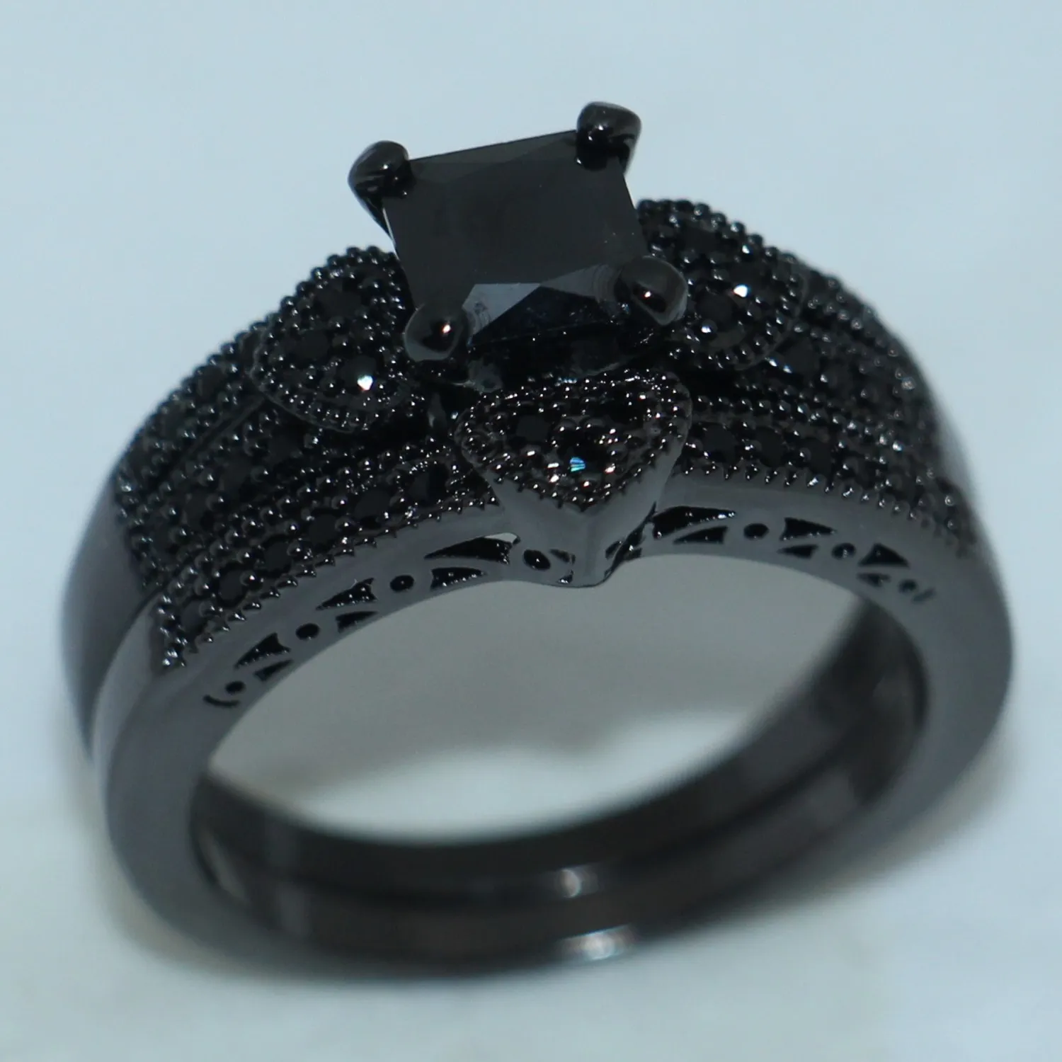 Hion Three-Heart Black Simuled Diamond Cz Dewelry Ring Кольцо 10 кт черновое золото, набор для обручального кольца для женщин, размер 283R
