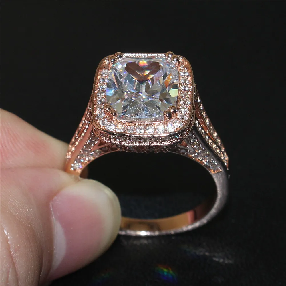 Lussuoso argento sterling 925 e oro rosa con pavé riempito 192 pezzi AAA CZ con montatura da 8 ct con pietre preziose quadrate Anelli con torre di ferro Matrimonio Ri279q