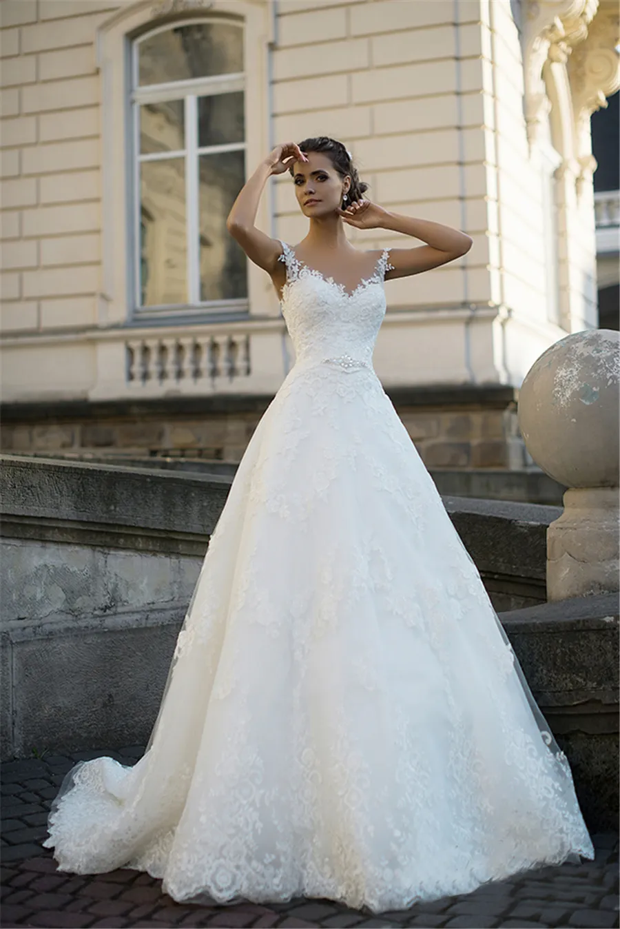 Sheer Cap Sleeves Applique Lace Beading Sash Wedding Dress A-line vestidos de noiva sereia Sweep Train Design Gown For Bridal