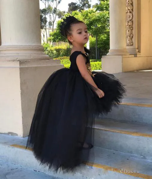 Cute Black Hi Lo Girls Pageant Dresses with Sequin Appliques Fluffy Skirts First Communion Gowns Custom Made Ball Gown Flower Girls Dresses