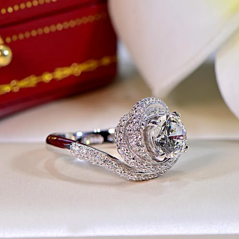 Splendido anello largo anello Donne Brand Luxury 925 Sterling Silver 3Ct Cz Diamond Gemstone Anelli Gioielli Cocktail Wedding Band Ring FO266K