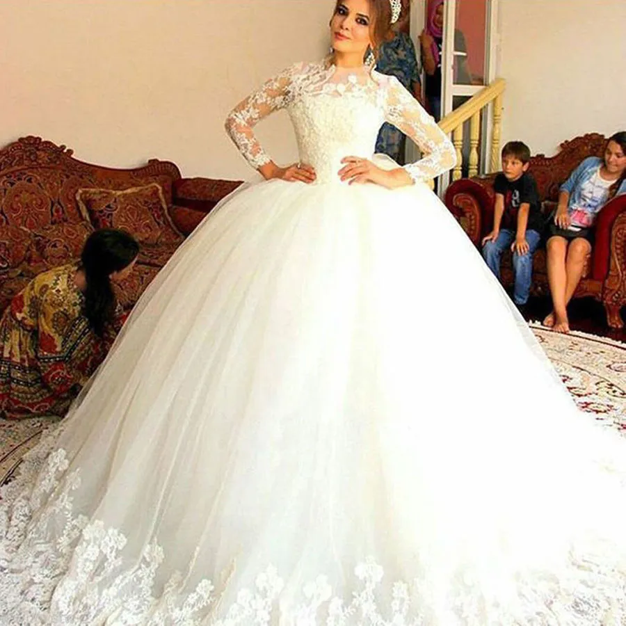 Elegant 2019 Wedding Dresses Robe De Mariage Sheer Neckline Ball Gown Long Sleeve Appliques Bridal Gowns Custom Made