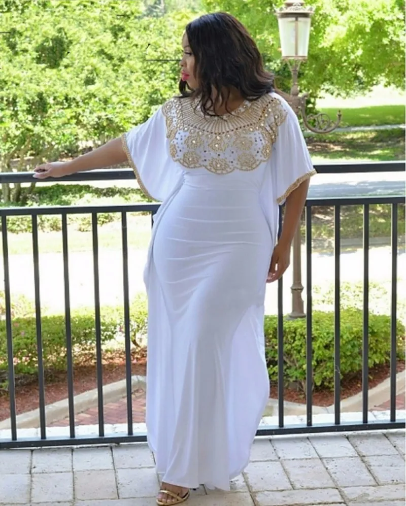 African White Sequined Plus Size Prom Dresses Gold Beaded Jewel Neck Short Sleeves Evening Gowns Cheap Floor Length Chiffon Formal Dress
