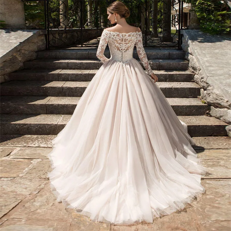 Sexy Long Sleeves V neck Ball Gown 2021 Wedding Dress Country western Vintage Bridal Gowns Custom made