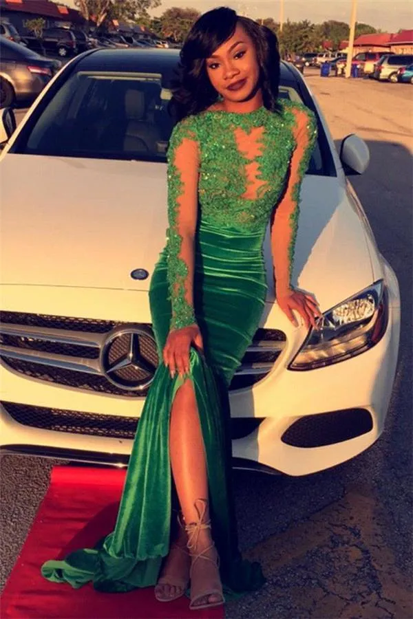 Long Sleeves Velvet Green Prom Dresses Sexy See Through Sheer Jewel Neck Appliqued Beaded Court Train Split Evening Party Gowns BA5054