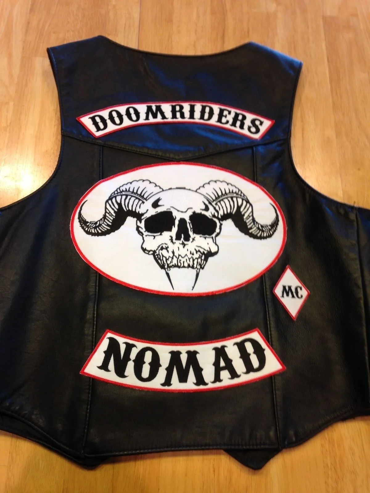 OUTLAW DOOMRIDERS BIKER MC COLORS 1%er PATCH - VINTAGE REAL ORIGINAL MOTORCYCLE CLUB VEST