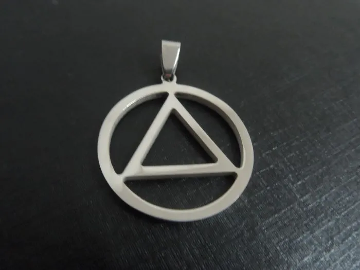 in bulk whole Stainless steel 30mm Round fashion triangle Pendant Charms Silver Good Polished no chain for men je282z