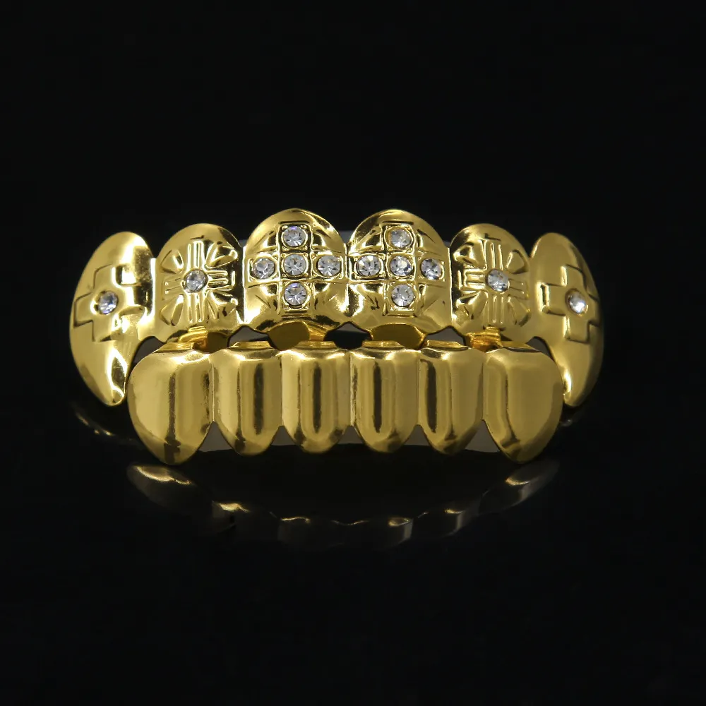 18K prawdziwy złoty srebrny lodowany CZ Rhinestone Hiphop zęby grillz czapki górne dolne grill zestaw wampirów zębów Prezent 273y