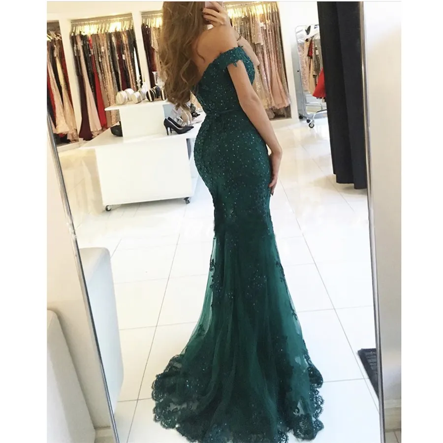 Designer Dark Green Evening Gowns Slim Off the Shoulder Appliqued Beaded Lace Mermaid Prom Dresses with Sweep Train