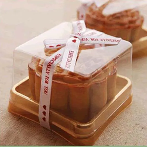 Nya ankomster --6 8 6 8 4CM Blackgold Bottom Mini Size Plastic Cake Box Cupcake Container Wedding Favor Boxes Supplies2400